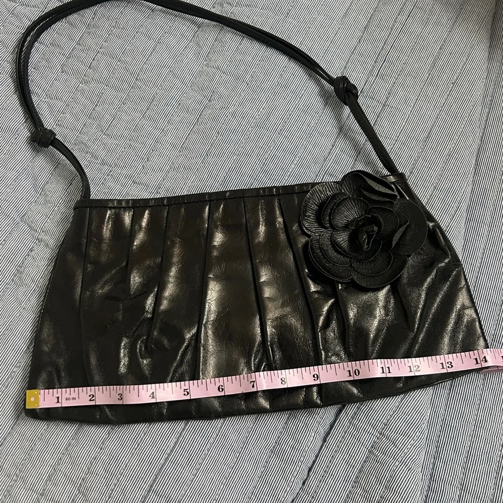 Jasmine this leather